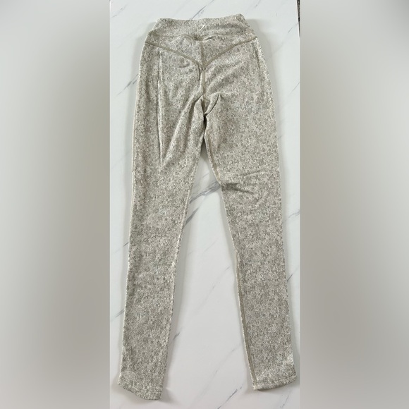 Gymshark washed khaki marl workout set NWT. Size XS Long sleeve top and leggings - Picture 8 of 10